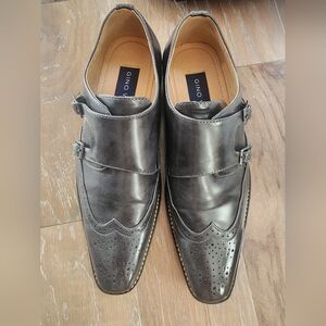 Mens size 7 1/2 dark grey double monk dress shoes. Excellent condition.